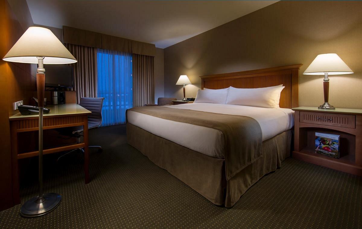 Coast Capri Hotel Kelowna Exteriör bild