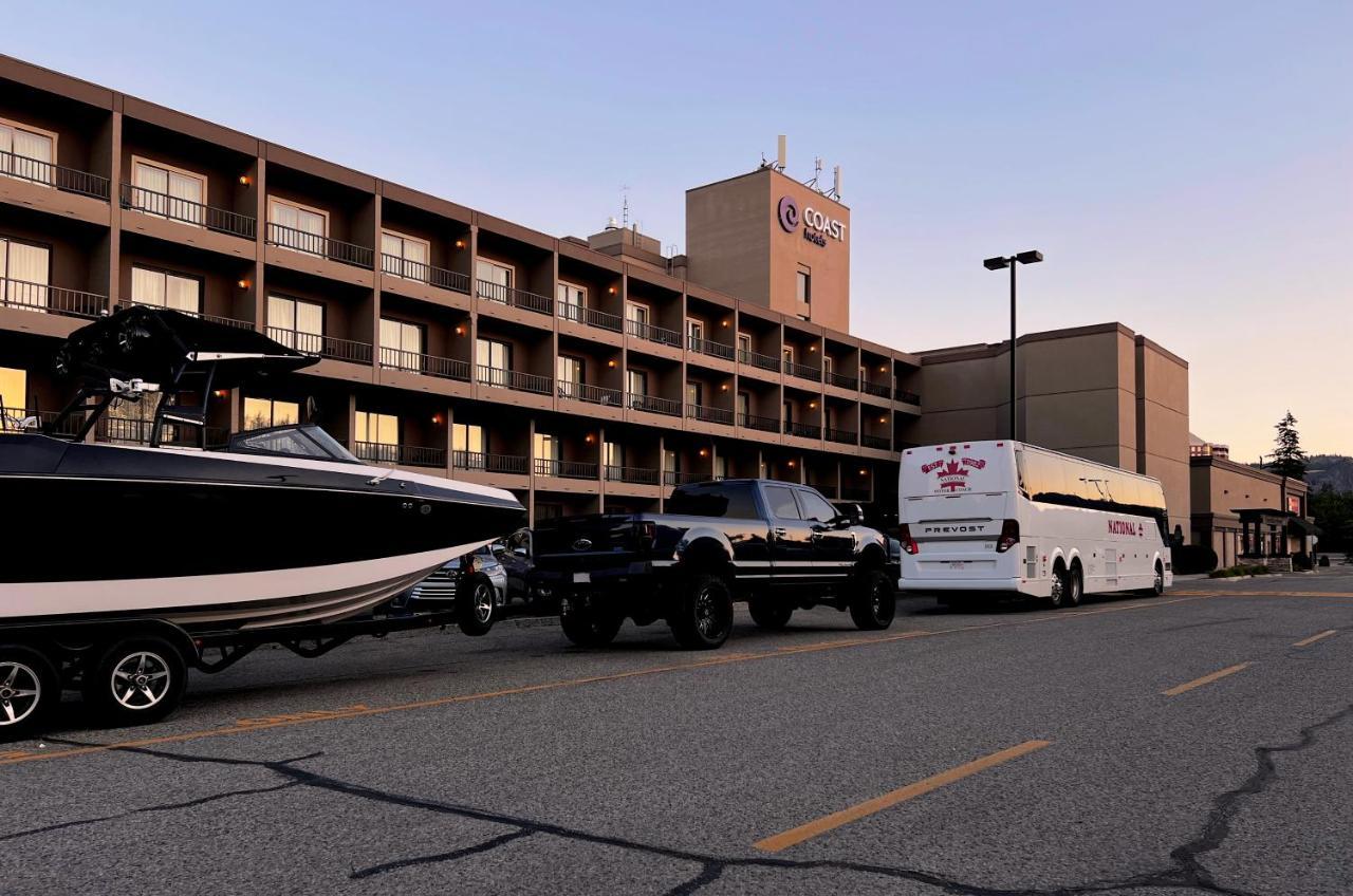 Coast Capri Hotel Kelowna Exteriör bild