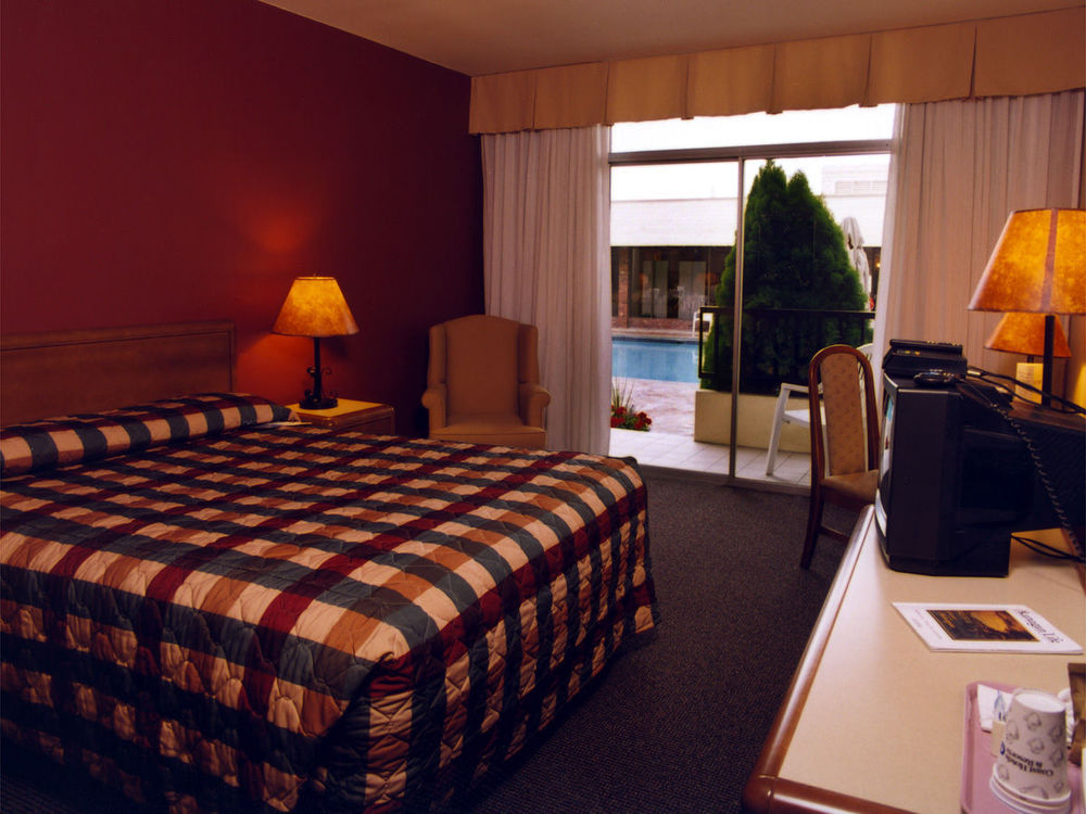 Coast Capri Hotel Kelowna Rum bild